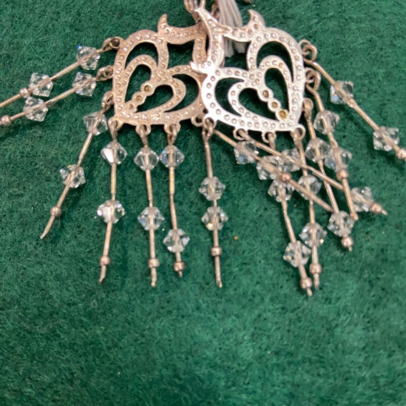 Silver Heart Dangle Earrings - Picture 1 of 1